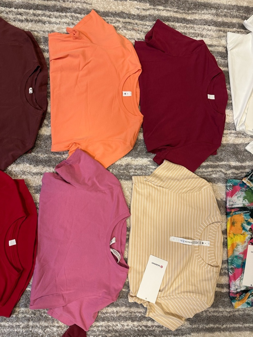 Lululemon bundle - Picture 3 of 7